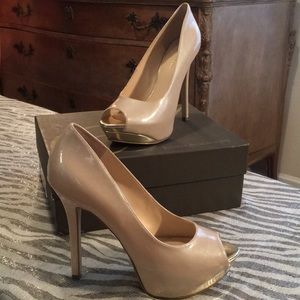 Enzo Angiolini platform pumps